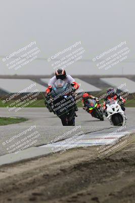 media/Nov-29-2025-TrackDaz (Sat) [[10ae2d9bce]]/A Group/Session 4 (Wheelie Bump)/